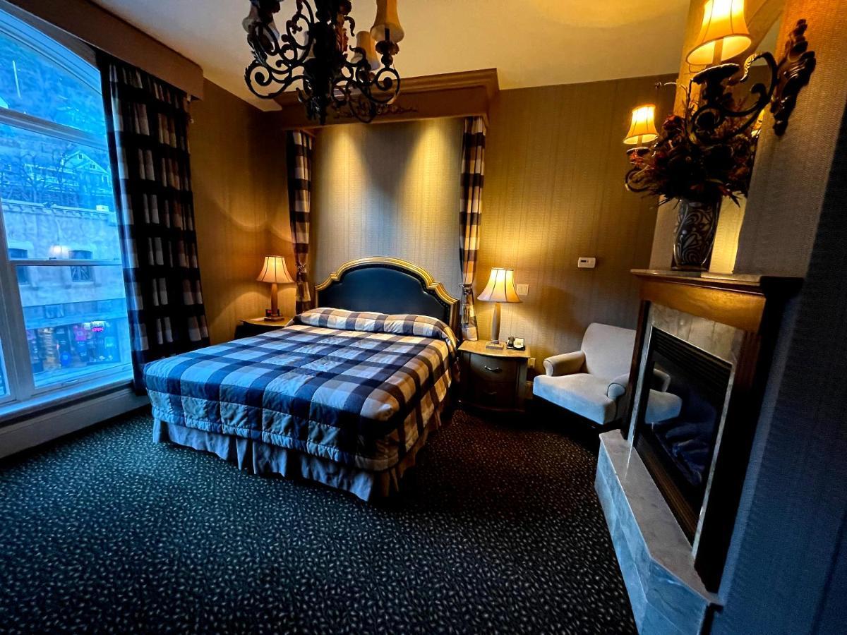 Celebrity Hotel Дедууд Екстериор снимка