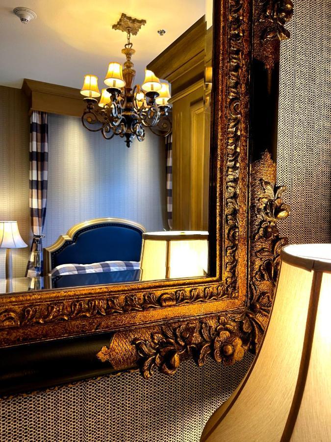 Celebrity Hotel Дедууд Екстериор снимка