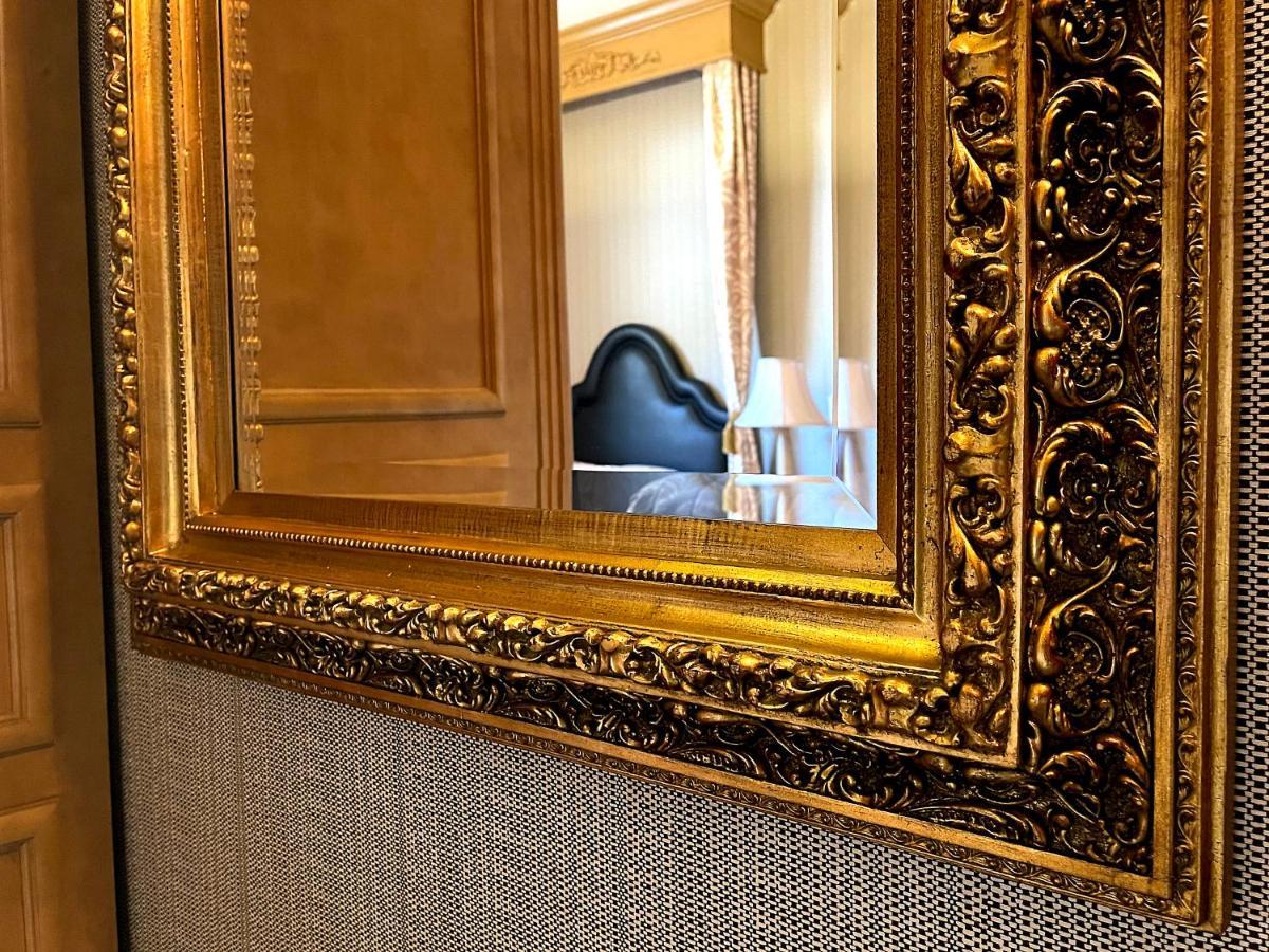 Celebrity Hotel Дедууд Екстериор снимка