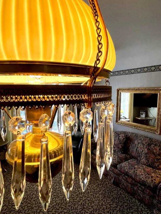 Celebrity Hotel Дедууд Екстериор снимка